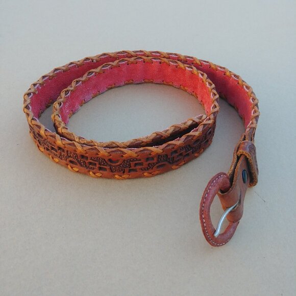 Handmade in Mexico brown red leather belt with braided detailing - Picture 5 of 10